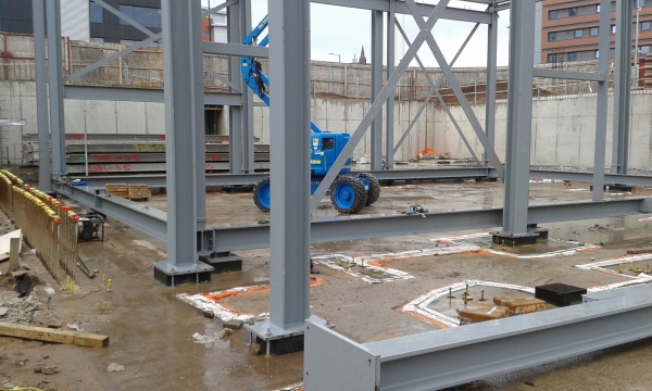 Bearings and steelwork placed