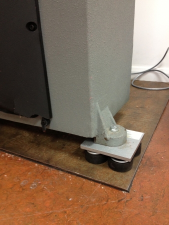 The punch was placed on four mounts