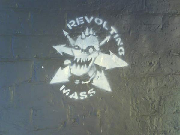 Revolting Mass adds his own work to the Tate Modern Graffiti Tour