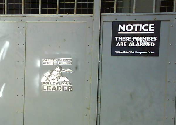 Revolting Mass adds his own work to the Tate Modern Graffiti Tour